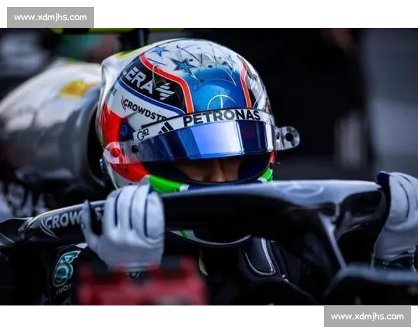 安东内利头盔视角：首圈追尾维斯塔潘瞬间全记录